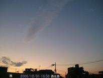 in Tokyo 2006.12.1 16:58 k (enlarg. 31)
